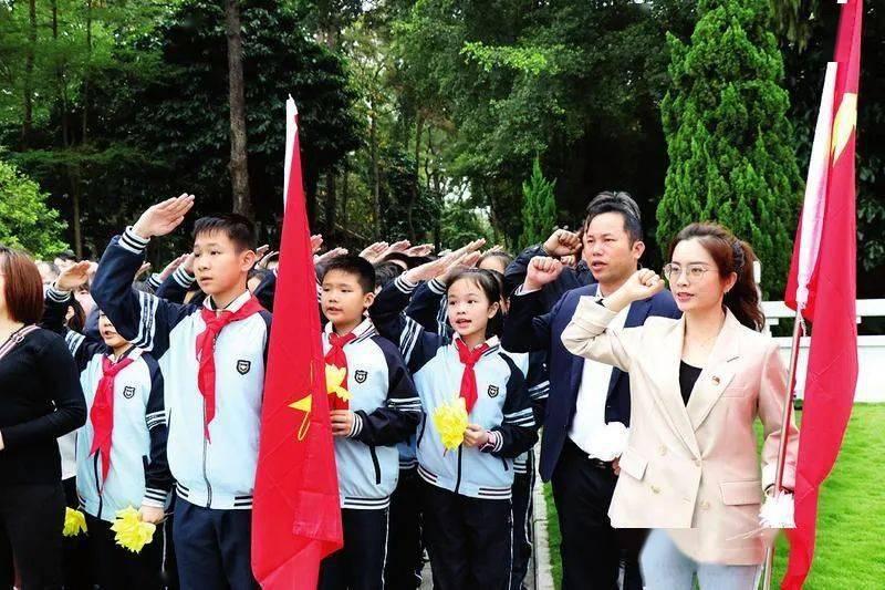 斯拉格精灵战争