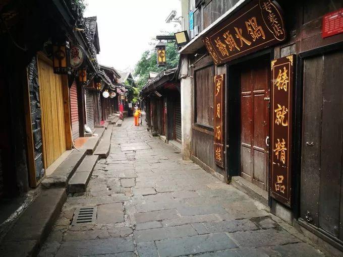 风雪路上，忻州公安交警温暖守护的瞬间~